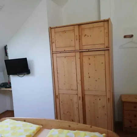 Bed & Breakfast Landcafe & Stadl *