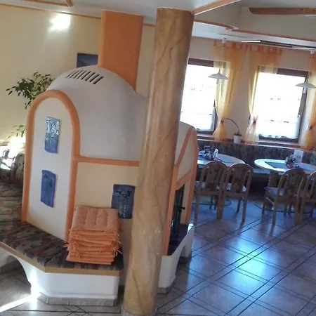 Landcafe & Stadl Bed & Breakfast *